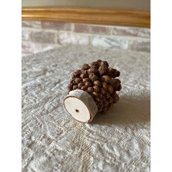 Pinecone & Birch Place Card Holders - Set Of 10 Natural Rustic Table Decor - Picture 7 of 11